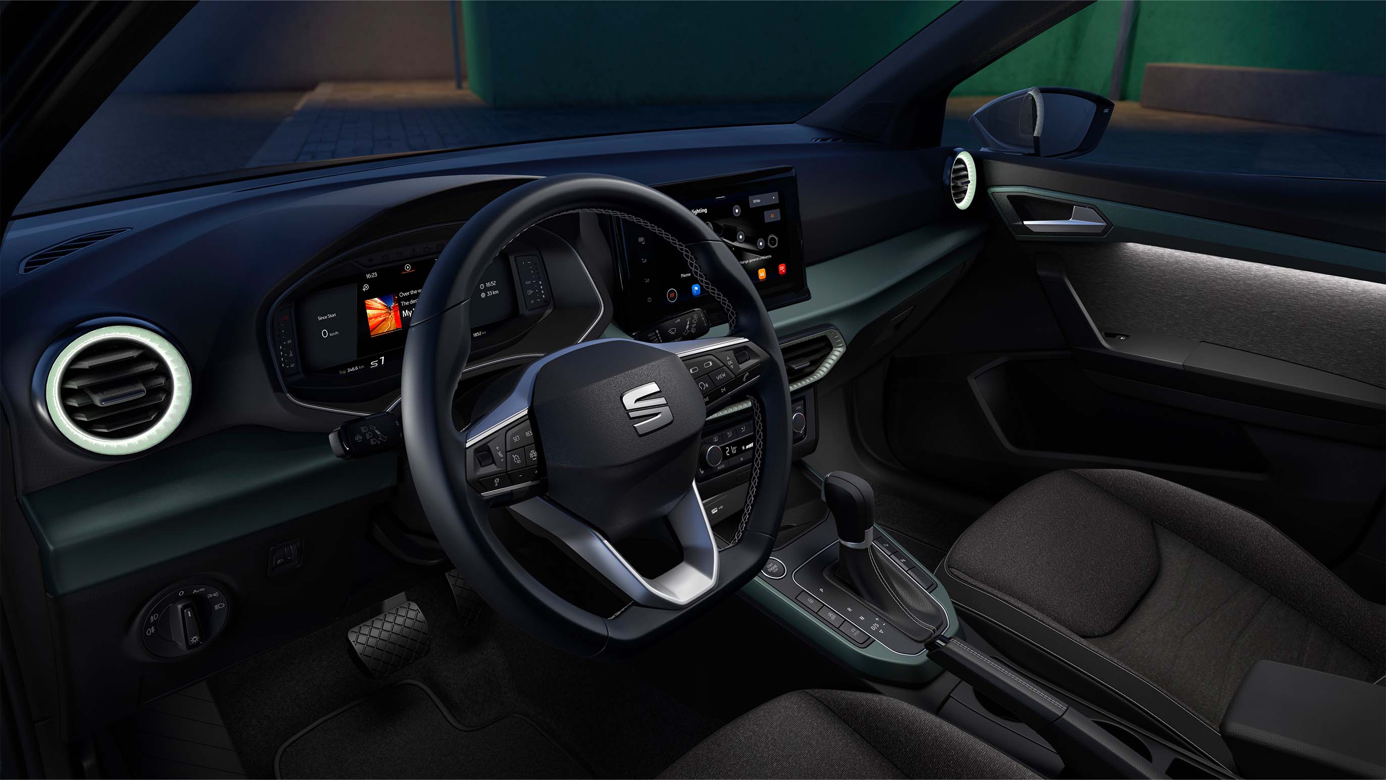 SEAT Arona XPERIENCE interior ambient lighting